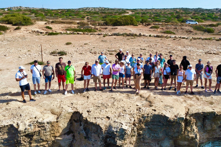 Protaras: Medusa Chill-Out Cruise to Blue Lagoon & Sea Caves