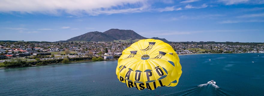 Taupō : Expérience de parachute ascensionnel au-dessus du lac Taupō