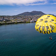 Taupō: Parasailing Experience over Lake Taupō