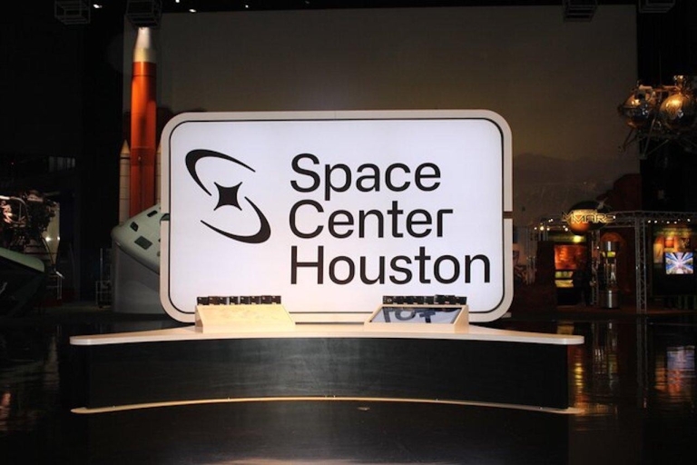 Tunnel Tour & NASA Space Center Admission with Shuttle Houston: Tunnel Tour & NASA Space Center Ticket with Shuttle