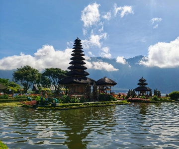 Bali: Tempelmeer, Jatiluwih Rijstterras & Waterval Tour