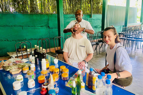 Colombo: Galle, Unawatuna, and Madu River Day Trip