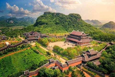 From Hanoi: Ninh Binh – Bai Dinh & Trang An & Mua Cave Tour Group Tour