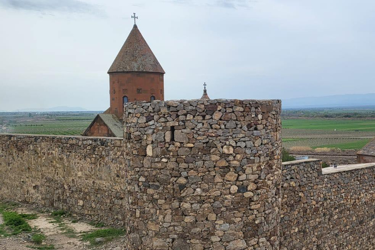 De Ereván a la Cascada de Shaki-Jermuk-Noravank y Khor Virap