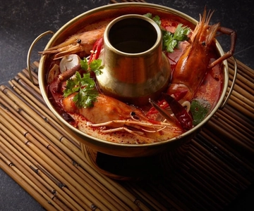 Bangkok: Pacchetti Baan Dalaa by Angkana F&B