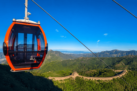 Beijing: Mutianyu Great Wall Bus Tour with Guide 9:20 AM Dongsi Subway Station&Russian guide