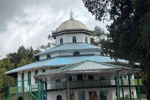 Addis Ababa: Open Market, Local Food & Coffee Ceremony