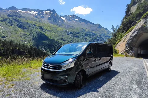 Zurich Ciudad / Aeropuerto: Traslado privado a Davos/Klosters