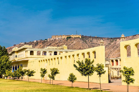 Jaipur Sightseeing of AMER, Jaigarh Fort &amp; Nahargarh Fort