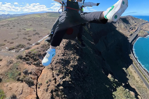 Gran Canaria: Paragliding hands on experience with pilot