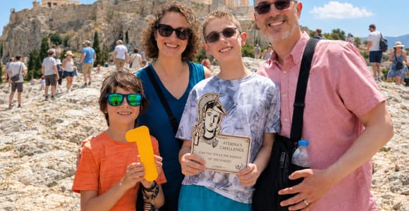 Athens: Family Mythology Treasure Hunt and Tour