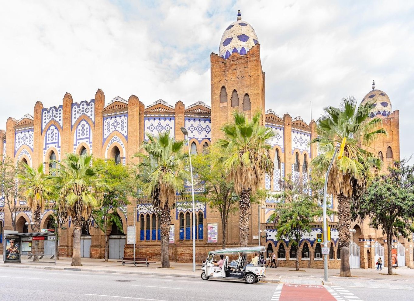 Barcelona: Privat tur med Eco Tuk Tuk