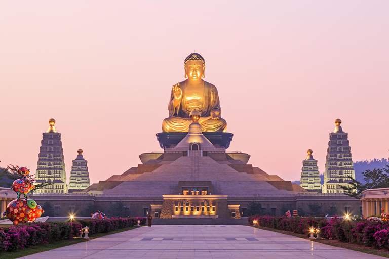 Excursión a la costa de Kaohsiung para disfrutar de Buda y de la repostería️ Excursión a la costa de Kaohsiung para disfrutar de Buda y de la repostería