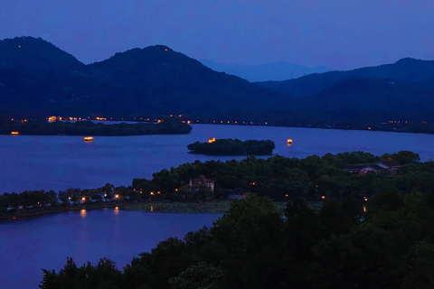 Hangzhou : Private Night Baoshi Mountain Guided Tour