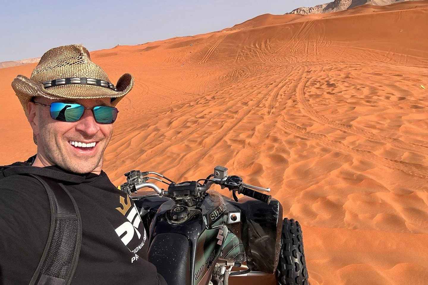 Riyadh:Red Sand Dunes camel ride&Quad&Sandboarding Adventure - Riyadh Red Sand Dunes :Camel&Quad &sand boarding Adventure