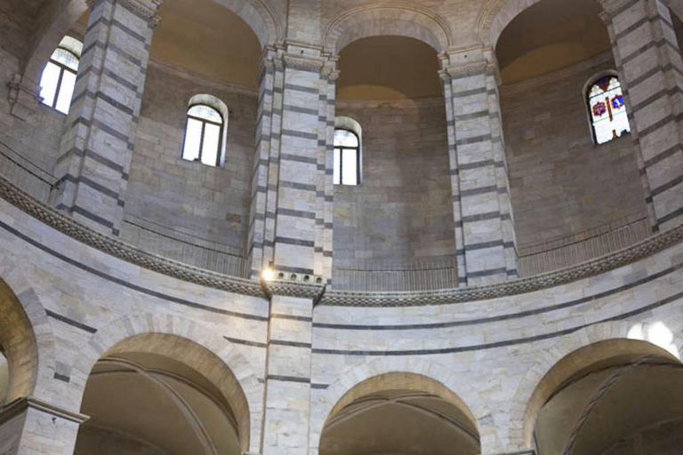 Florenz: Entdecke Pisa auf einer HalbtagestourKleingruppentour auf Französisch