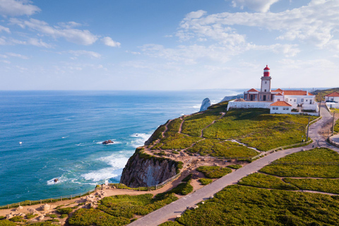 Lisbonne : Excursion d&#039;une journée à Pena, Sintra, Cabo da Roca et CascaisBillet complet pour le Palais de Pena (jardins, intérieur, terrasse du belvédère)