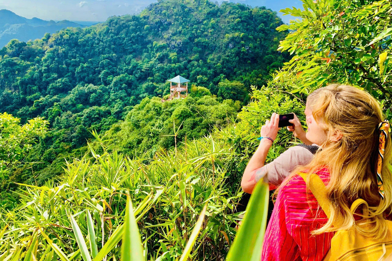 2-tägige Ha Long Bay Island Cruise Tour mit einem 3-Sterne-Kreuzfahrtschiff