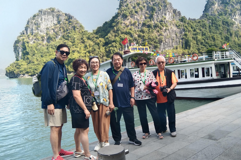 Au départ de Ha Noi - Excursion d'une journée à la baie d'Ha Long