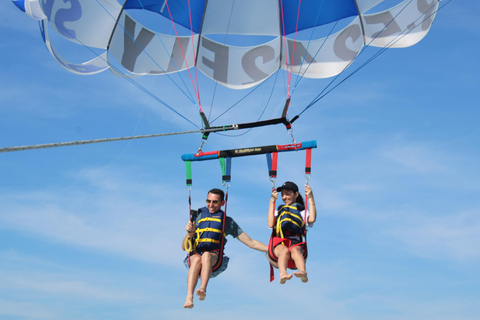 90-Minute Parasailing Adventure in Anna Maria Island, FL