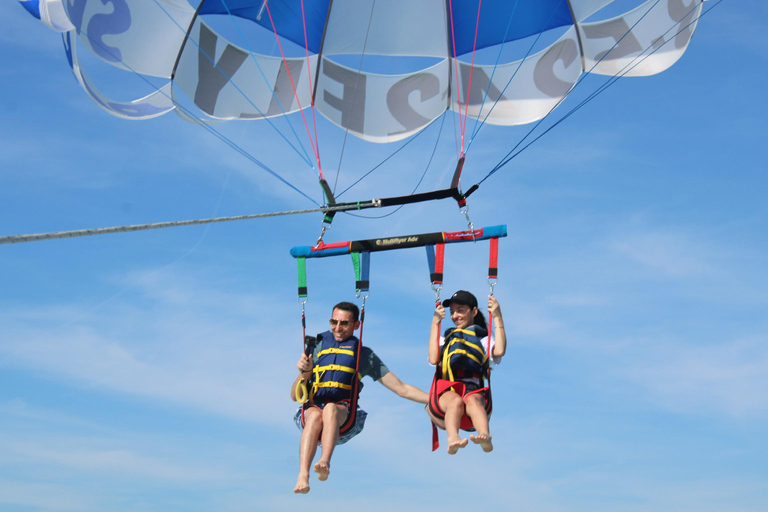 90-Minute Parasailing Adventure in Anna Maria Island, FL