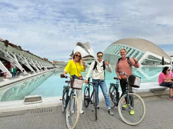 Valencia Geführte Fahrrad- oder E-Bike Tour in kleiner Gruppe