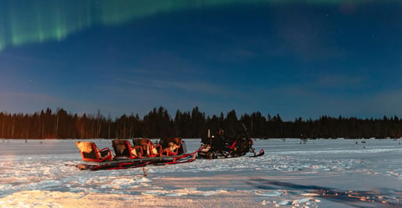 Rovaniemi: Northern Lights Family-Friendly Snowmobile Safari