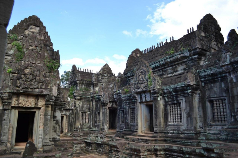 Siem Reap: Phnom Bok Mountain and Grand Circle Temples Tour