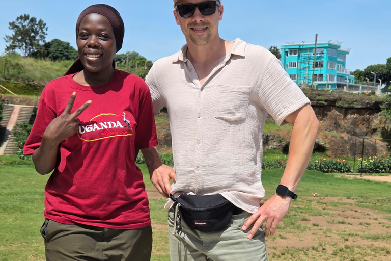 Kampala: Guided City Tour with Markets and Monuments Kampala: Massy Guides City Tour