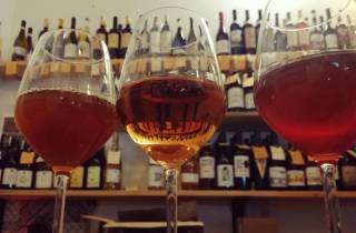 Palermo: Weinverkostung mit Snacks in der Bottega Monteleone