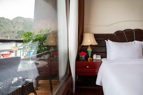 Hanói: 2 dias de cruzeiro Halong-Lan Ha Bay BEST SELLER 5* com varanda