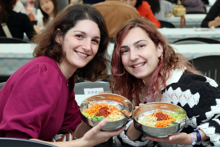 Depuis Séoul : Expérience d&#039;une journée complète au festival Ogok Naru de YeojuAu départ de Séoul : expérience d&#039;une journée complète au festival Yeoju Ogok Naru