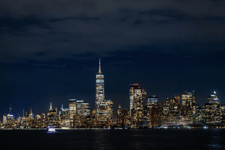 Nova Iorque: Cruzeiro com jantar de assinatura no EternityExperiência no convés principal