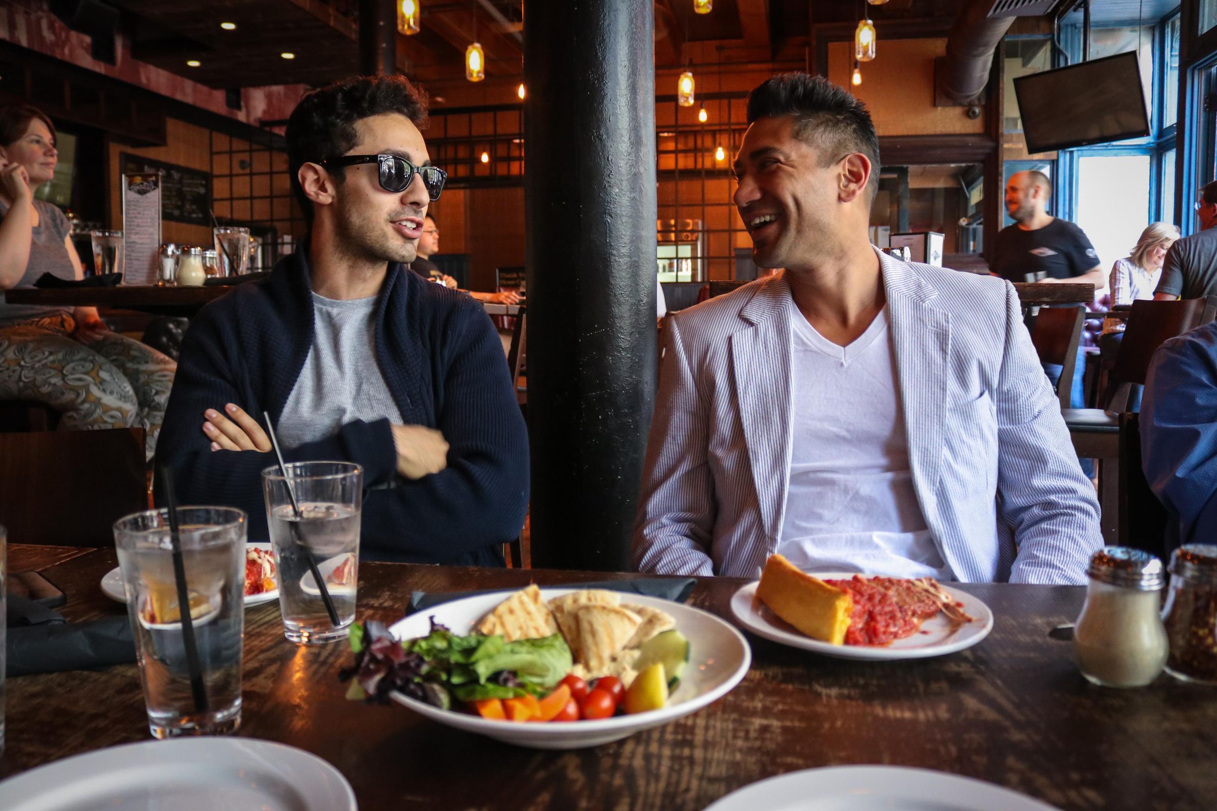 Chicago: Loop Foodtour mit 6 Verkostungen und Deep Dish Pizza