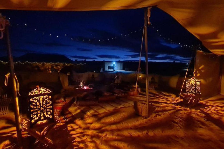 Vanuit Djerba: overnachting, zonsopgang en nacht in een tent in de woestijnVanuit Djerba: zonsondergang, zonsopgang en een nacht in een tent in de woestijn