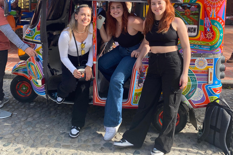 جولة غواتابي: ألتو ديل تشوتشو، وبيدرا ديل بينيول، والغداء، والمزيد