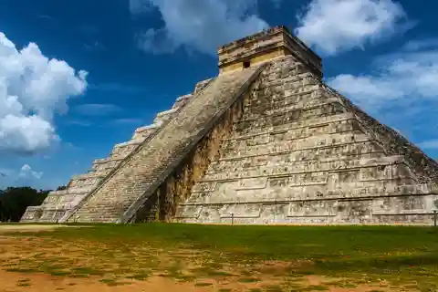 Visite d'une jounée : Ruines de Chichen Itza et Coba + baignade dans un cenote