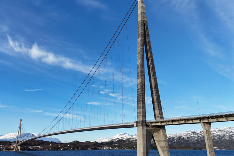 Abisko: Passeio turístico e fotográfico pelo fiorde.Abisko: Excursão fotográfica e de observação dos fiordes.