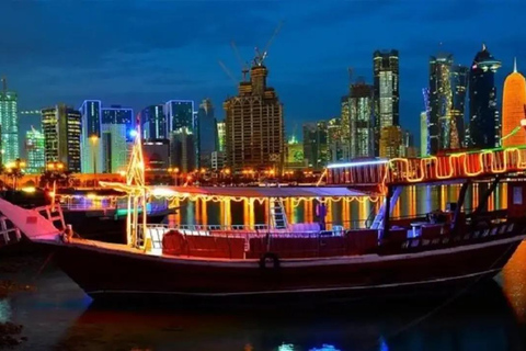 Doha: Sonnenuntergang/Serenade, traditionelle Dau-Bootsfahrt, Dinner-BootsfahrtLuxuriöse Dinner-Bootsfahrt mit Pick &amp; Drop-Service