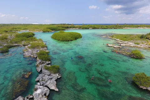 Yalku Lagoon & Cenote Express (met vervoer)