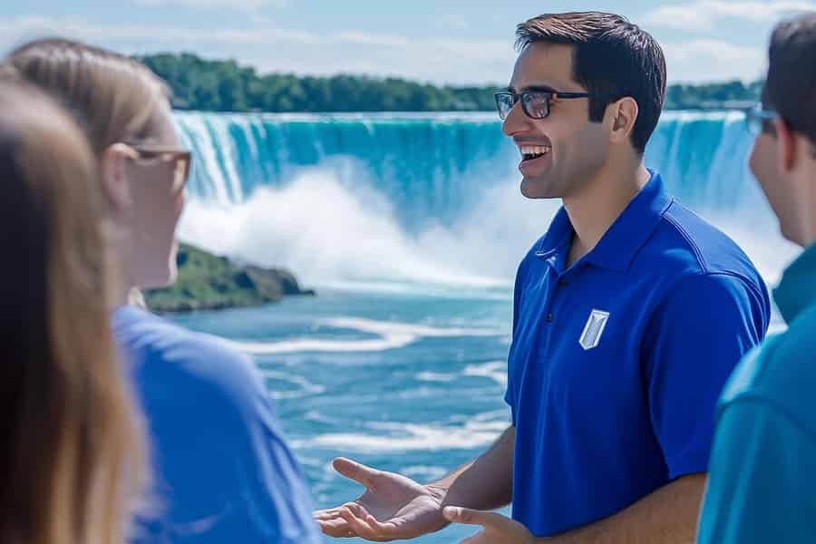 Maid of the Mist: Bootsfahrt & Rundgang, USA. Foto: GetYourGuide Maid of the Mist: Bootsfahrt & Rundgang, USA. Foto: GetYourGuide