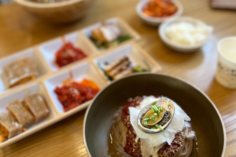 Prueba la comida callejera oculta de Seúl con un recorrido gastronómico de 2,5 horasPrueba la comida callejera oculta en Seúl