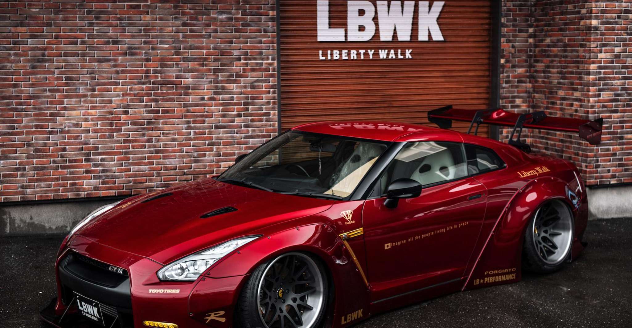 Tokyo, Daikoku GT-R R35 Liberty Walk Visite complète - Hizvo