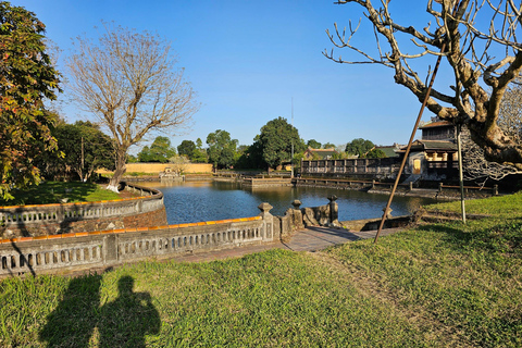 Hue: Stadsrondleiding met gids voor een hele dag naar must-see attracties