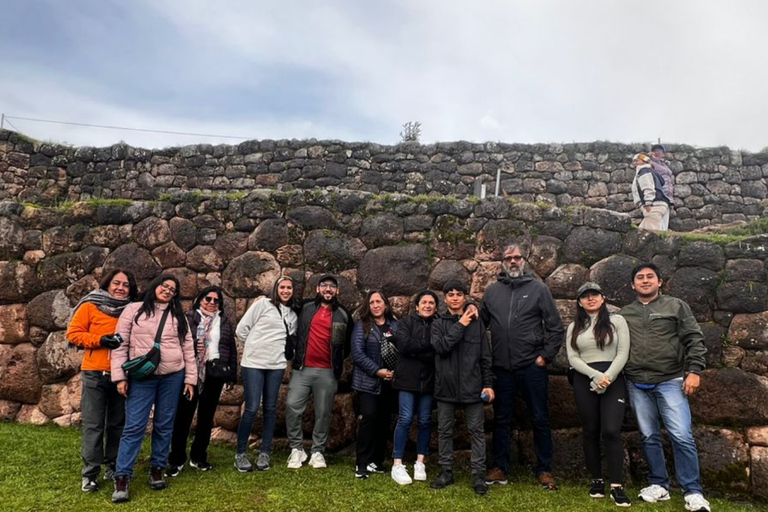 Cusco: City Tour Tour de Medio Día con Sacsayhuamán y Q’enqo Cusco: Morning City Tour with an Andean Dance Experience