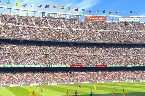 Barcelona: FC Barcelona-kamp med fanpladser og lokal vært