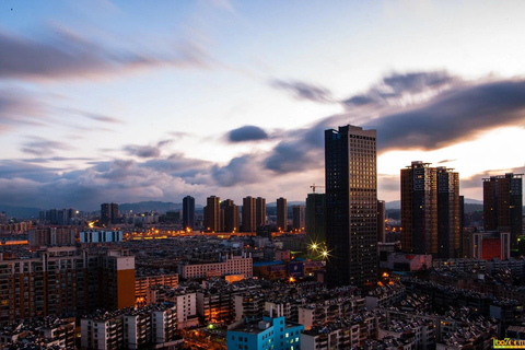 Au départ de Kunming : 9 jours d&#039;excursion dans le Yunnan avec train à grande vitesse