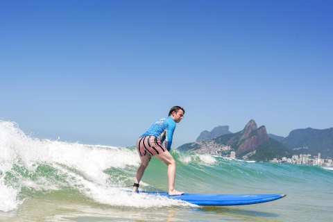 Surf lessons with local instructors in Copacabana/ipanema! Surf lessons with local instructors in Copacabana/ipanema