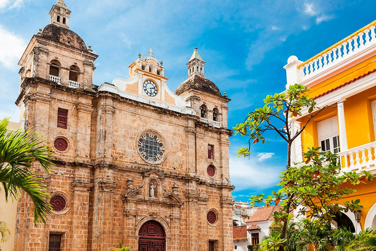 Cartagena: City Tour with Castillo San Felipe. Ticket, Guide Cartagena: City Tour with Castillo San Felipe Entry Ticket
