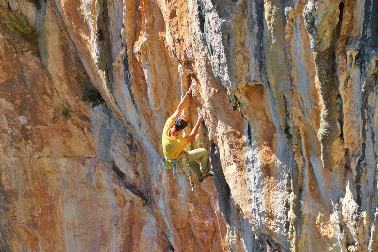 Mallorca: Dia ou curso de escalada esportiva